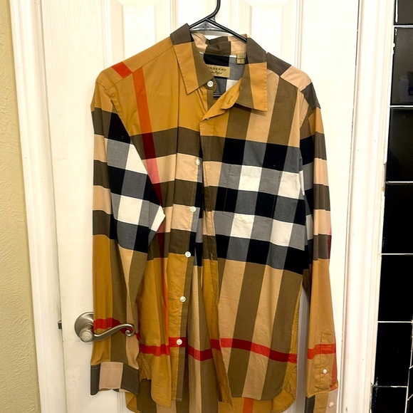 Original classic Burberry color